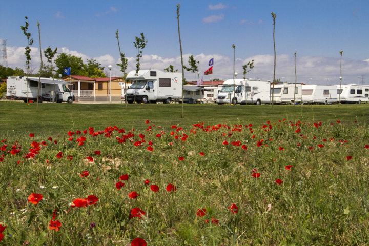 Camping De Olite Ngoại thất bức ảnh